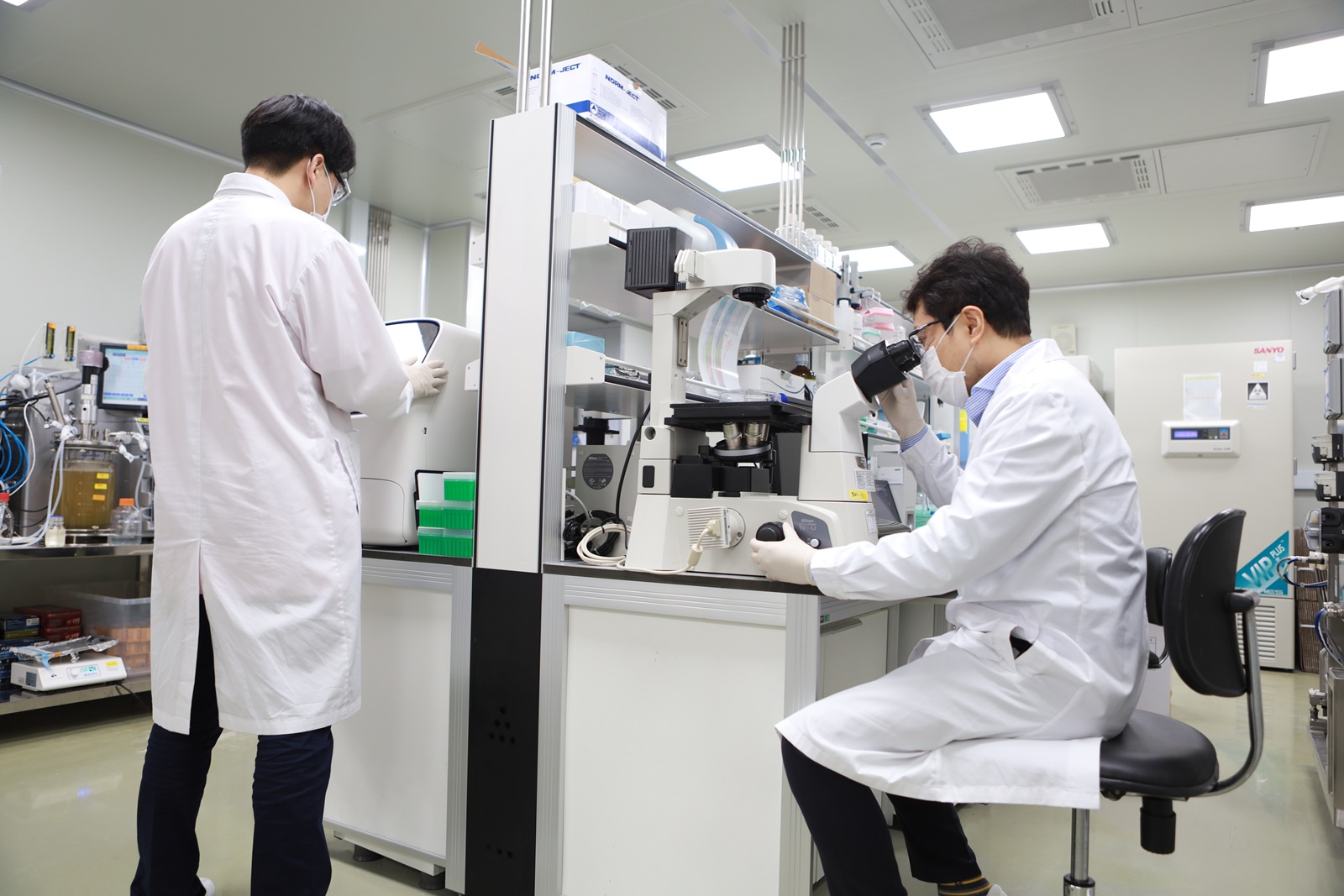 SK케미칼- 제이투에이치바이오텍, 신약 공동개발 협력 업무협약 체결